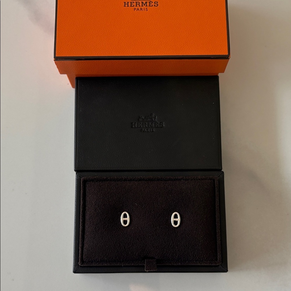 Brand new hermes Farandole earrings in silver